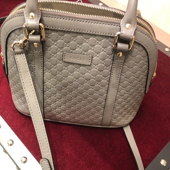 Gucci Handbags - New Gucci Cross Body Bag Authentic